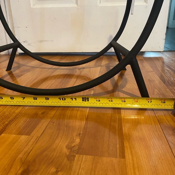 Threshold Log Holder - Picture 9 of 9